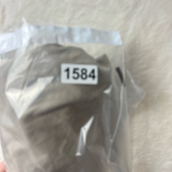 Gloria Vanderbilt Shorts Long 16 walking khaki adventure outdoor summer - Picture 8 of 8